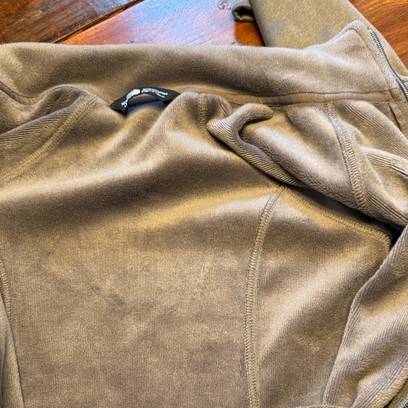 The North Face Charcoal Fleece Jacket - Picture 5 of 6